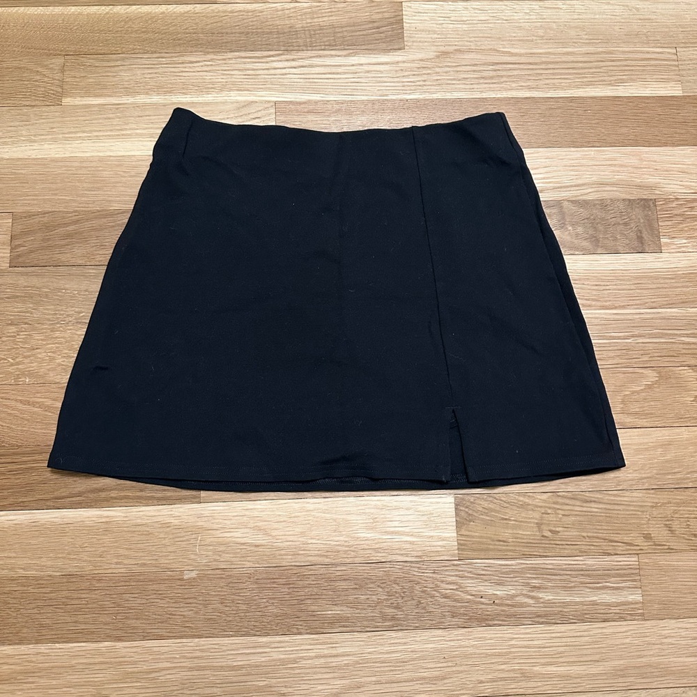 American Eagle Outfitters Black Mini Skort